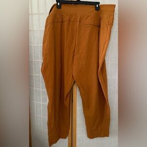 Athleta Trekkie North Joggers